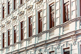 Thumbnail Innenansicht Stiegenhaus mit Deckenfresko im Bauvorhaben Lagergasse